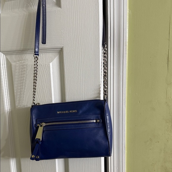 Michael Kors Navy Leather Crossbody Bag with Silver Accents-Authentic! - Picture 1 of 3